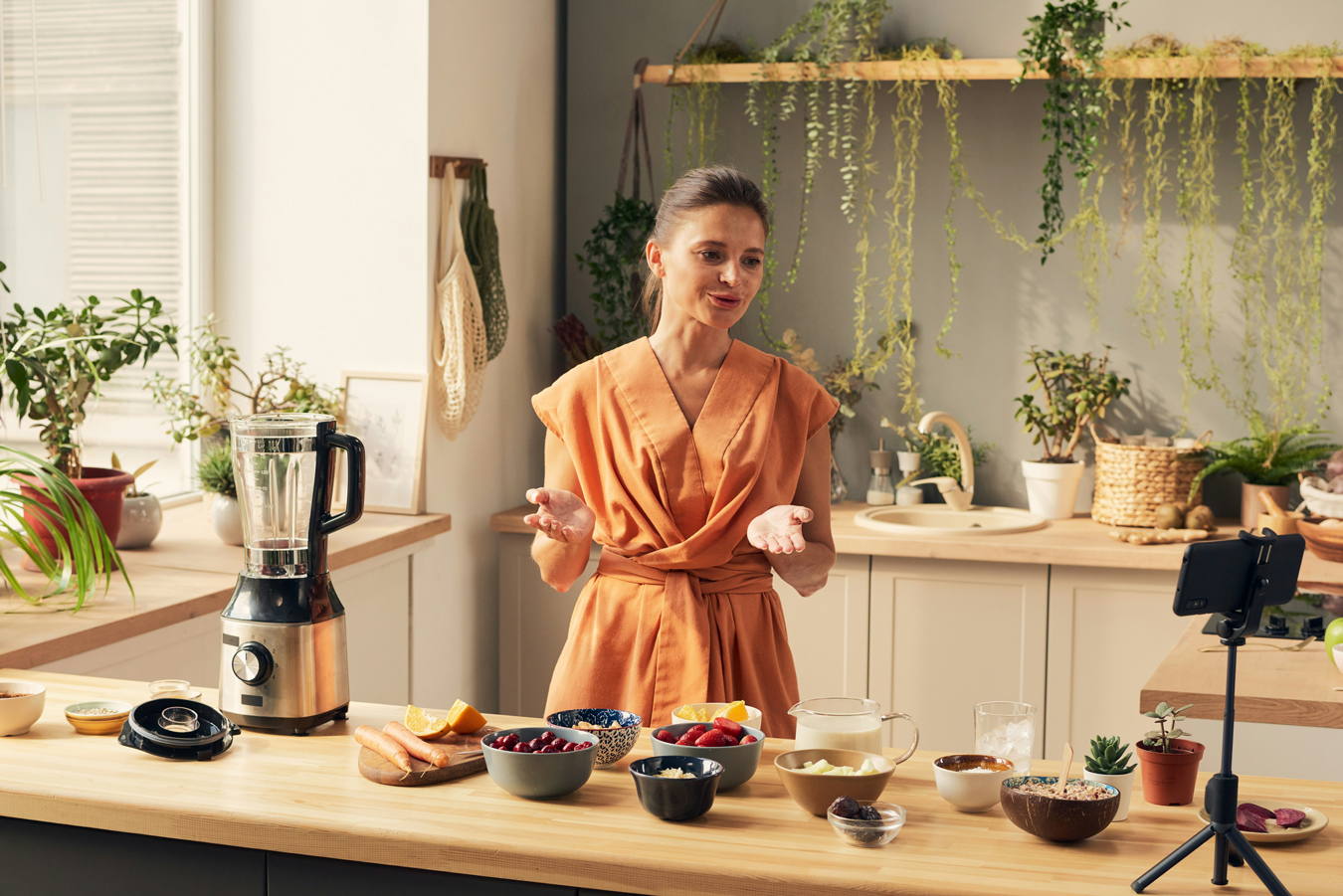 Finding Your Side Hustle: A Guide for Creative Professionals
